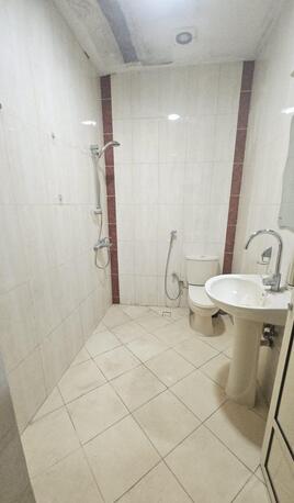 Salmaniya, Apartments, Flats, Houses & Villas, BHD 280/month,  2 BR,  2 Bedtoom Semi Furnished Flat For Rent With Ewa Unlimited