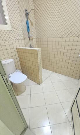 Salmaniya, Apartments, Flats, Houses & Villas, BHD 280/month,  2 BR,  2 Bedtoom Semi Furnished Flat For Rent With Ewa Unlimited