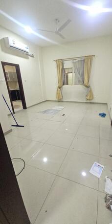 Salmaniya, Apartments, Flats, Houses & Villas, BHD 280/month,  2 BR,  2 Bedtoom Semi Furnished Flat For Rent With Ewa Unlimited