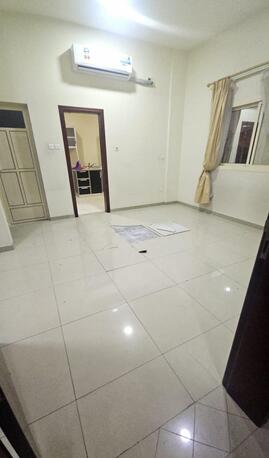 Salmaniya, Apartments, Flats, Houses & Villas, BHD 280/month,  2 BR,  2 Bedtoom Semi Furnished Flat For Rent With Ewa Unlimited