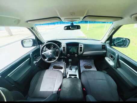 Manama, Vehicles, Cars & Trucks , BHD 3500,  MITSUBISHI PAJERO GLS,  2016,  Automatic,  160000 KM,  ,4WD, 7 SEATER FOR SALE.