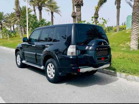 Manama, Vehicles, Cars & Trucks , BHD 3500,  MITSUBISHI PAJERO GLS,  2016,  Automatic,  160000 KM,  ,4WD, 7 SEATER FOR SALE.