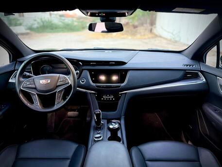 Arad, Vehicles, Cars & Trucks , BHD 11500,  CADILLAC XT5,  2024,  Automatic,  19000 KM,    MODEL WITH SINGLE OWNER AND UNDER WARRANTY