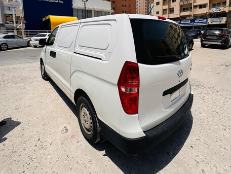 Manama, Vehicles, Cars & Trucks , BHD 3700,  Hyundai H1 (2018),  2018,  Automatic,  178000 KM,  🚐 Van For Sale &ndash; Hyundai H1