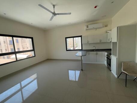 Janabiya, Apartments, Flats, Houses & Villas, BHD 220/month,  2 BR,  2 Bedroom Semi Furnished In Janabiyah Near Lulu