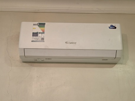 Akrabia, Air Conditioners, SAR 1200,  Gree Air Conditioner For Sale