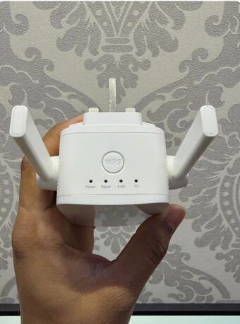 Manama, Electronics, BHD 7,  TP-Link Dual-Band Wi-Fi Range Extender  Very Good Condition