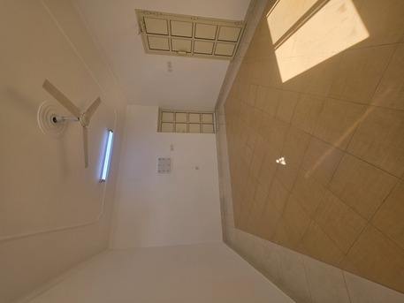 Tubli, Apartments, Flats, Houses & Villas, BHD 130/month,  @1BATHROOM Kitchen With Electricity