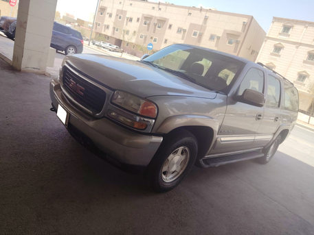 Riyadh, Vehicles, Cars & Trucks , SAR 22500,  GMC Suburban 2003,  2003,  Automatic,  360000 KM,  For Sale