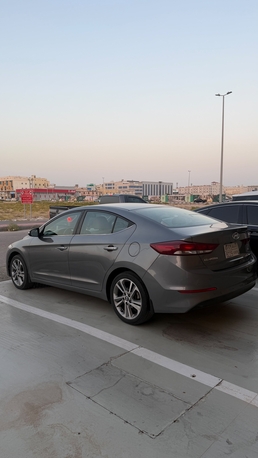 Dammam, Vehicles, Cars & Trucks , SAR 38000,  Hyundai Elantra,  2018,  Automatic,  276472 KM,   2.0
