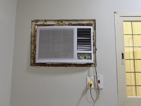 Khobar, Air Conditioners, SAR 700,  1.5 Ton Zamil Window AC- Excellent Cooling Condition