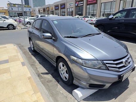 Jeddah, Vehicles, Cars & Trucks , SAR 24000,  Honda City,  2013,  Automatic,  154825 KM,  SAR. 24,000  (  )  -  Mileage: 154,825 KM -Neat Well Maintained Car