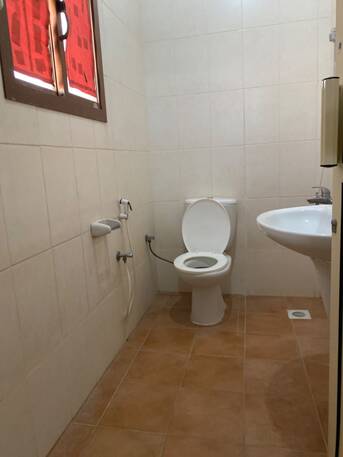 Busaiteen, Apartments, Flats, Houses & Villas, BHD 120/month,  Studio,  Studio Flat For Rent In Busaiteen Block 226 | Closed Kitchen | 120 BHD Inclusive EWA