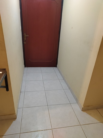 Al Sulaymaniyyah, Rooms for Rent, SAR 1650/month,  For Bachelor Saprate Room &  Bathroom+ Hall Included Water+ Internet