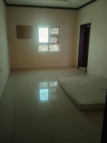 Riffa, Apts/Flats Wanted, BD 100/month,  2 BR,  Rooom For Rend In Hajyath