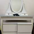 SAR 250,  Dressing Table With 2 Drawers