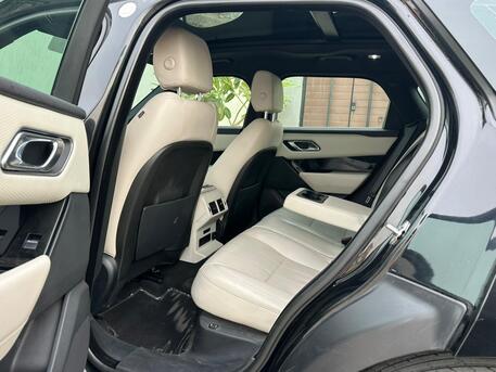 Riyadh, Vehicles, Cars & Trucks , SAR 105000,  Land Rover Range Rover Velar,  2018,  Automatic,  136000 KM,   Range Rover Velar Mid Options For Sales Good Price