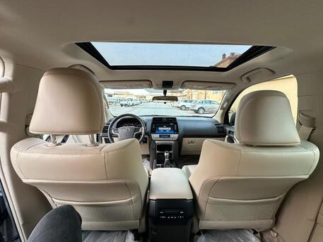 Riyadh, Vehicles, Cars & Trucks , SAR 150000,  Toyota Land Cruiser Pradon TX-L With V6,  2023,  Automatic,  31000 KM,  20223  Sunroof 4x4 Good Price For Sales (1st Owner)