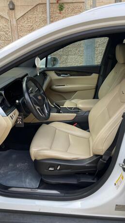 Riyadh, Vehicles, Cars & Trucks , SAR 45000,  Cadillac XT5,  2017,  Automatic,  178000 KM,  Family-owned And Well Maintained.