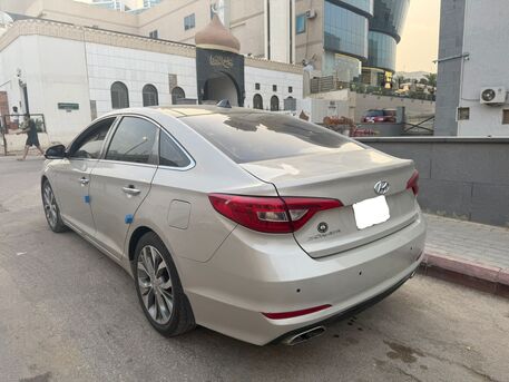 Riyadh, Vehicles, Cars & Trucks , SAR 34000,  Hyundai Sonata,  2015,  Automatic,  290000 KM,