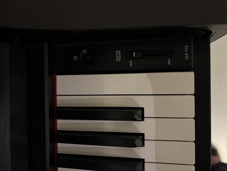 Riyadh, Musical Instruments, SAR 8000,  Yamaha Clavinova CLP775