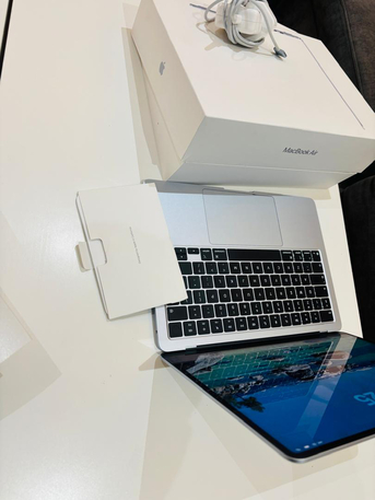 Riyadh, Computers, SAR 3600,  Macbook Air M4, 2 Months Lightly Used