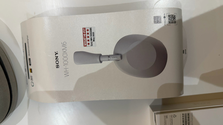 Riyadh, Electronics, SAR 1050,  Sony WH-1000XM6 Headphones White Excellent Condition
