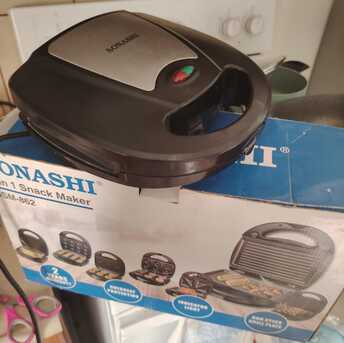 Khobar, Appliances, SAR 70,  Sonashi Multi Snack Maker - 7-in-1 Sandwich Maker And Grill