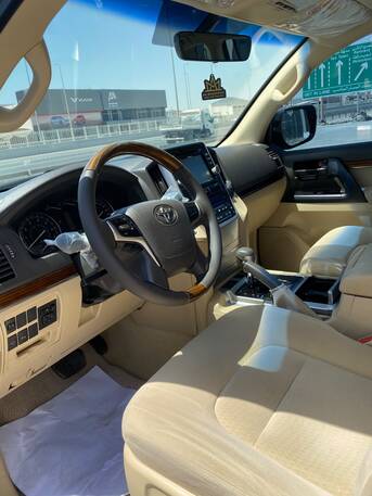 Manama, Vehicles, Cars & Trucks , BHD 14400,  Toyota Land Cruiser,  2016,  Automatic,  124300 KM,   GX-R  (Beige)