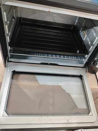 Al Khobar Al Shamalia, Household Items, SAR 200,  Oven & 2 Beds For 200 Only