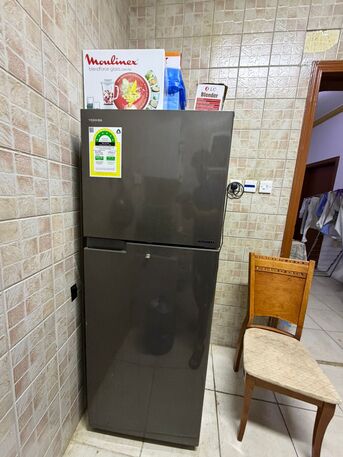 Riyadh, Electronics, SAR 850250,  Toshiba Inverter Fridge And Gas Stove + Cylinder For Sale