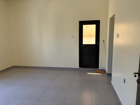 Tubli, Apartments, Flats, Houses & Villas, BHD 220/month,  Furnished,  3 Bedroom 3 Bathroom With Semi Furnished With Car Parking 2 Balcony In Tubli