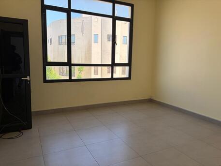 Tubli, Apartments, Flats, Houses & Villas, BHD 220/month,  Furnished,  3 Bedroom 3 Bathroom With Semi Furnished With Car Parking 2 Balcony In Tubli