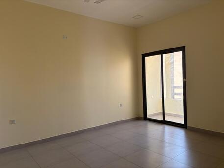 Tubli, Apartments, Flats, Houses & Villas, BHD 220/month,  Furnished,  3 Bedroom 3 Bathroom With Semi Furnished With Car Parking 2 Balcony In Tubli