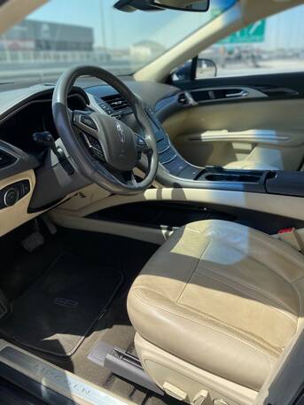 Manama, Vehicles, Cars & Trucks , BHD 2200,  Lincoln MKZ,  2014,  Automatic,  179600 KM,   /  (Blue)