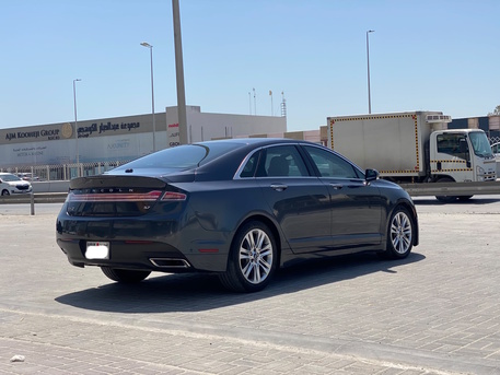 Manama, Vehicles, Cars & Trucks , BHD 2200,  Lincoln MKZ,  2014,  Automatic,  179600 KM,   /  (Blue)