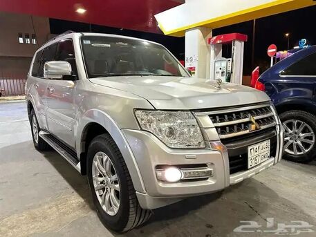 Dammam, Vehicles, Cars & Trucks , SAR 59000,  Mitsubishi Pajero,  2020,  Automatic,  240000 KM,    &mdash; 3.5L GLS (Excellent Condition)