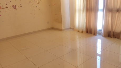Busaiteen, Apartments, Flats, Houses & Villas, BHD 260/month,  2 BR,  Semi Furnished Specious 2 Bedroom Flat For Rent In Busaiteen