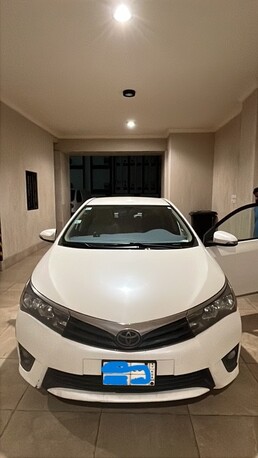 Jeddah, Vehicles, Cars & Trucks , SAR 32500,  2015 Corolla Toyota,  2015,  Automatic,  301000 KM,  Corolla  - 301K - Jeddah Aziziah-