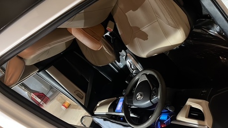 Jeddah, Vehicles, Cars & Trucks , SAR 32500,  2015 Corolla Toyota,  2015,  Automatic,  301000 KM,  Corolla  - 301K - Jeddah Aziziah-
