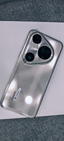 Manama, Mobile Phones, BHD 615,  Huawei Mate XT Ultimate Design Trifold Premium Model 16/1 Terabyte ( 1000 Gb ) And Huawei