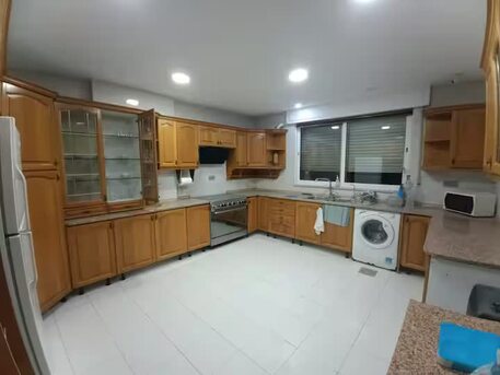 Amman, Apartments, Flats, Houses & Villas, JOD 700/month,  Furnished,  3 BR,  150 Sq. Meter,  Sweifieh Hub - Spacious 3 Bedroom Apartment