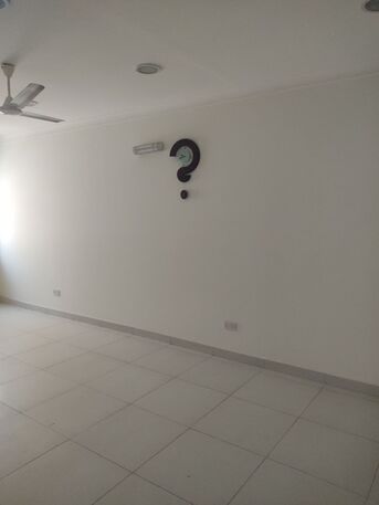 Manama, Apartments, Flats, Houses & Villas, BHD 180/month,  2 BR,  2 BHK FAMILY ROOM AVAILABLE ( TUBILI)