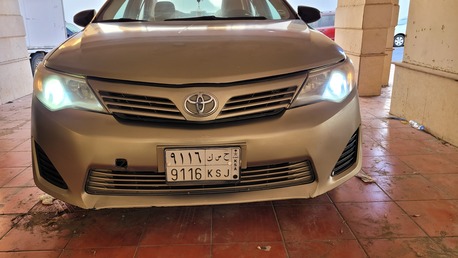 Jeddah, Vehicles, Cars & Trucks , SAR 32000,  CAMRY GL,  2014,  Automatic,  340000 KM,  Toyota Camry   Golden Color For Urgent Sale.