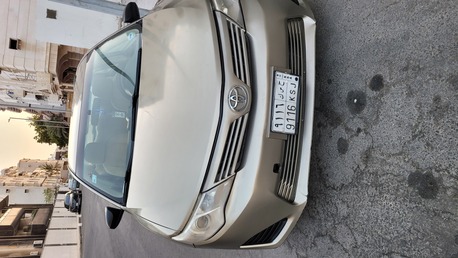 Jeddah, Vehicles, Cars & Trucks , SAR 32000,  CAMRY GL,  2014,  Automatic,  340000 KM,  Toyota Camry   Golden Color For Urgent Sale.