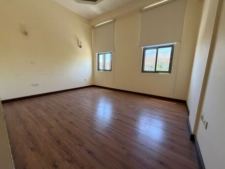 Mahooz, Offices, BHD 320,  2 Room Office Flat For Rent In Mahooz | Near Mothercare | Prime Business Location