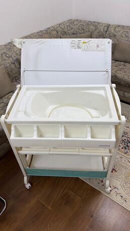 Riyadh, Baby & Kid Stuff, SAR 195,  Smart Baby Changing Table With Removeable Tub