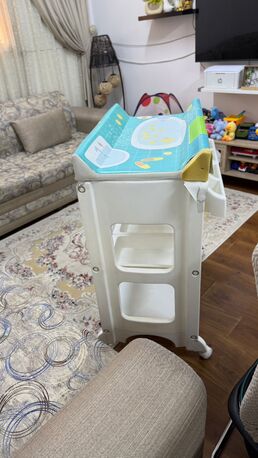 Riyadh, Baby & Kid Stuff, SAR 195,  Smart Baby Changing Table With Removeable Tub