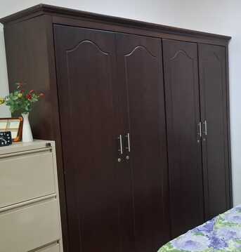 Manama, Household Items, BHD 30,  4 , 3 DOOR CUPBOARD , DRESSING TABLE , PLANTS - SALE