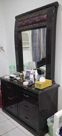 Manama, Household Items, BHD 30,  4 , 3 DOOR CUPBOARD , DRESSING TABLE , PLANTS - SALE